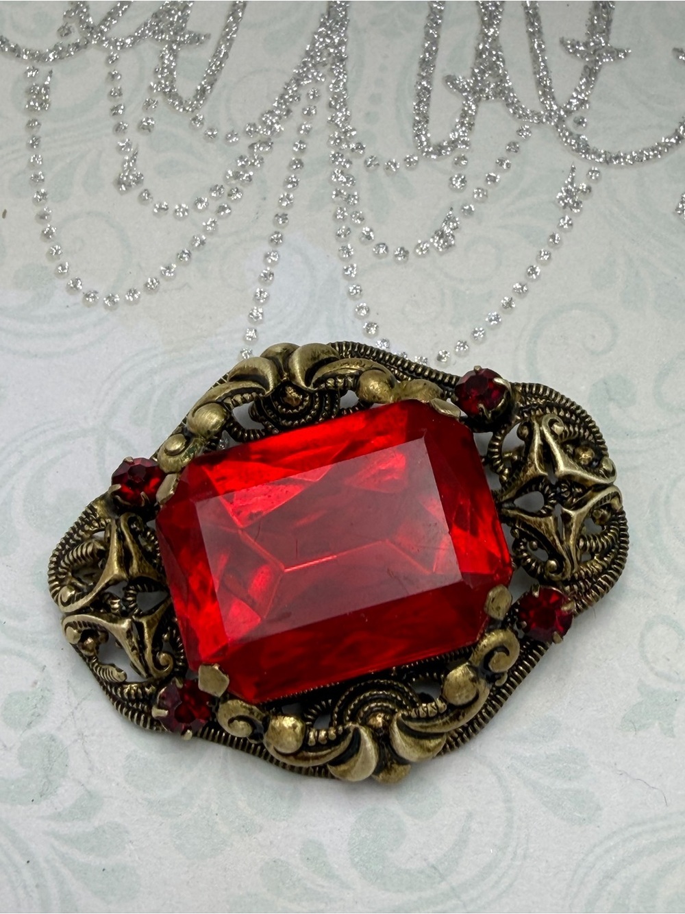 Vintage Czech Glass Red Brooch #cz621 - Picture 2 of 3
